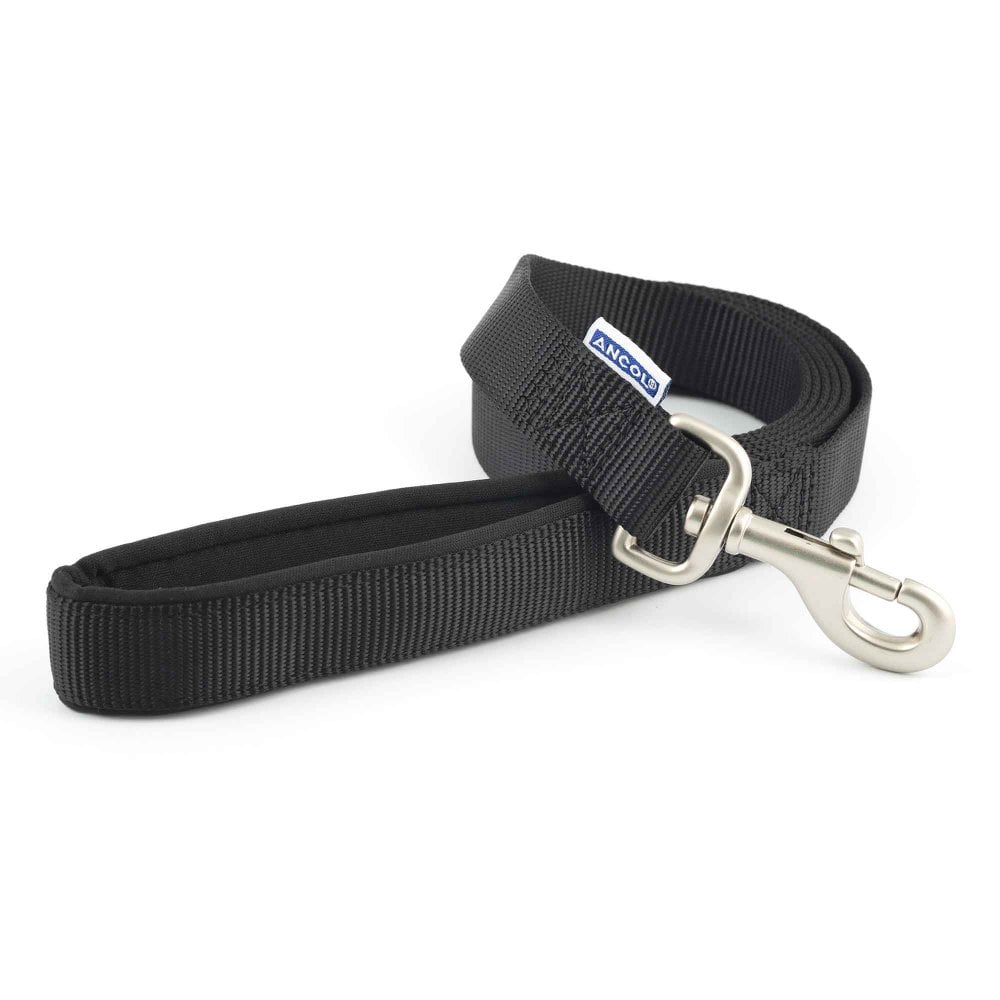 Collars, Leads & Harnesses